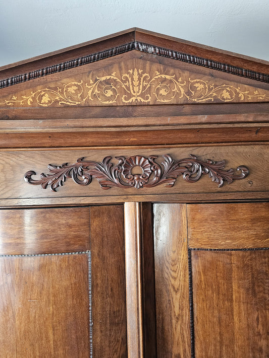 Biedermeier Schrank aus Eiche