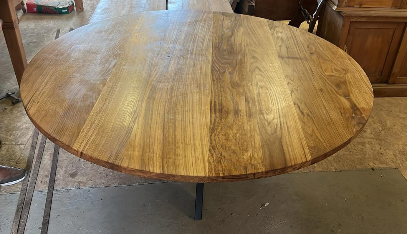 Runder ovaler Konferenztisch aus Massivholz Eiche Seminartisch